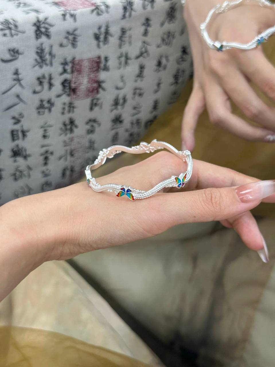 “Butterflies in Bloom” Sterling Silver 999.9 Blue Enamel Bangle – Elegant New Chinese Style Bracelet for Women